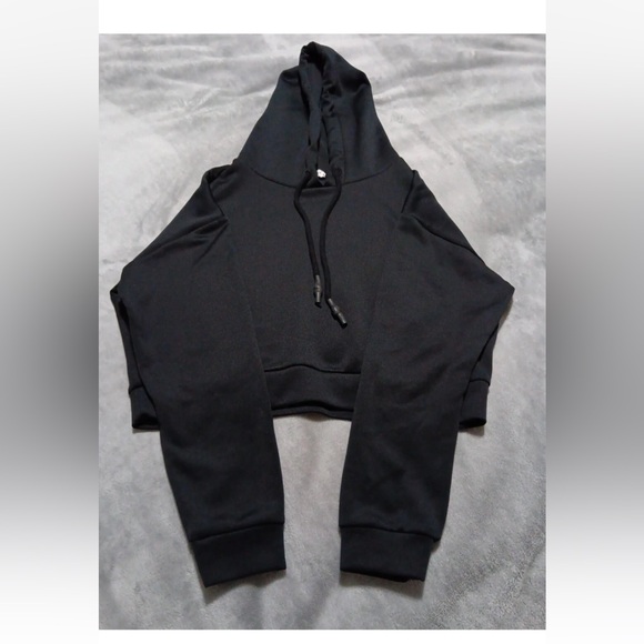 Good American black Cropped - soft and sporty scuba Hoodie- size small - Picture 2 of 7